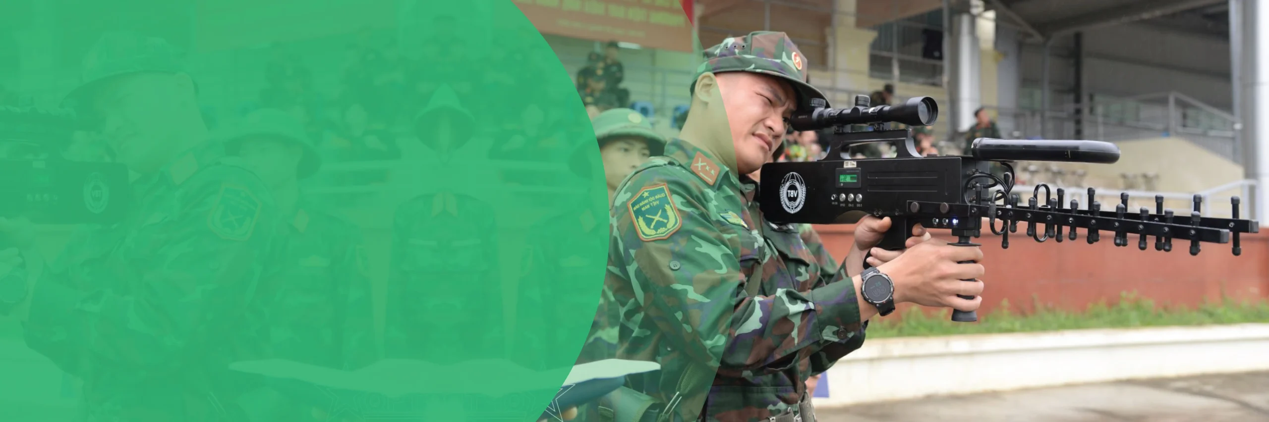 HỆ THỐNG ÁP CHẾ DRONE/UAV
