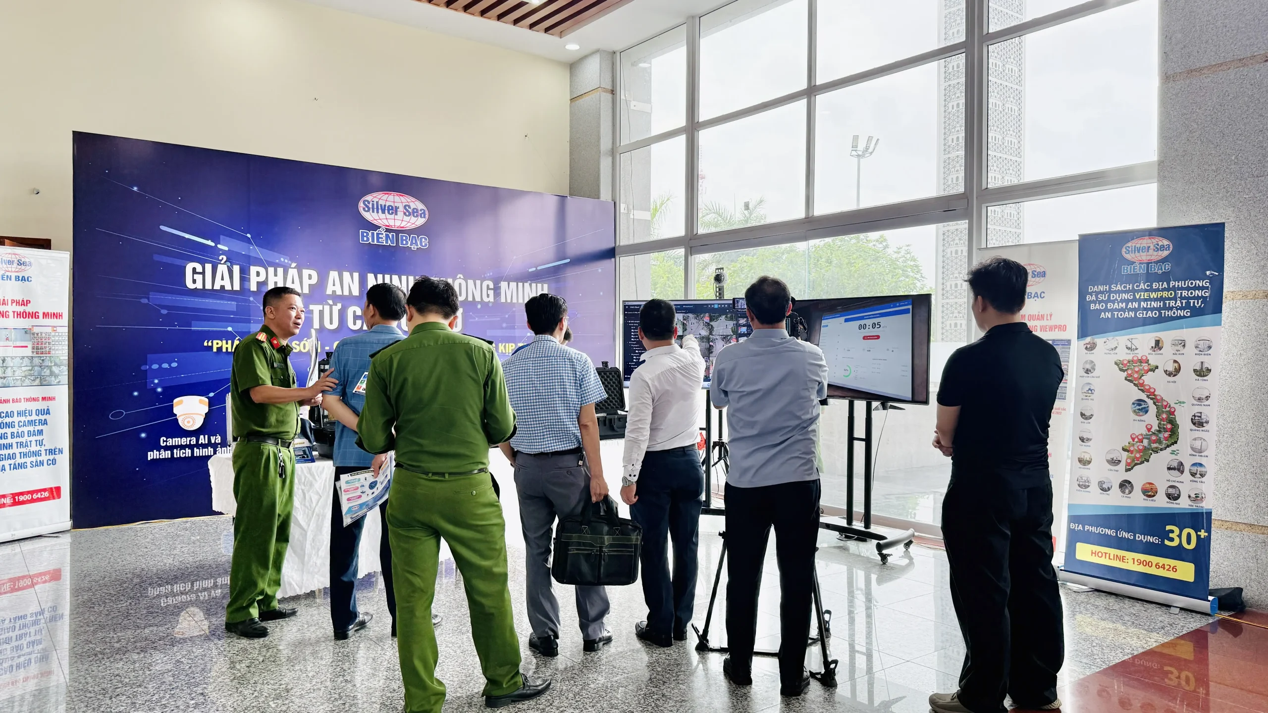 BIỂN BẠC GIỚI THIỆU GIẢI PHÁP AN NINH THÔNG MINH TẠI HỘI THẢO KHOA HỌC CÔNG NGHỆ TỈNH HƯNG YÊN