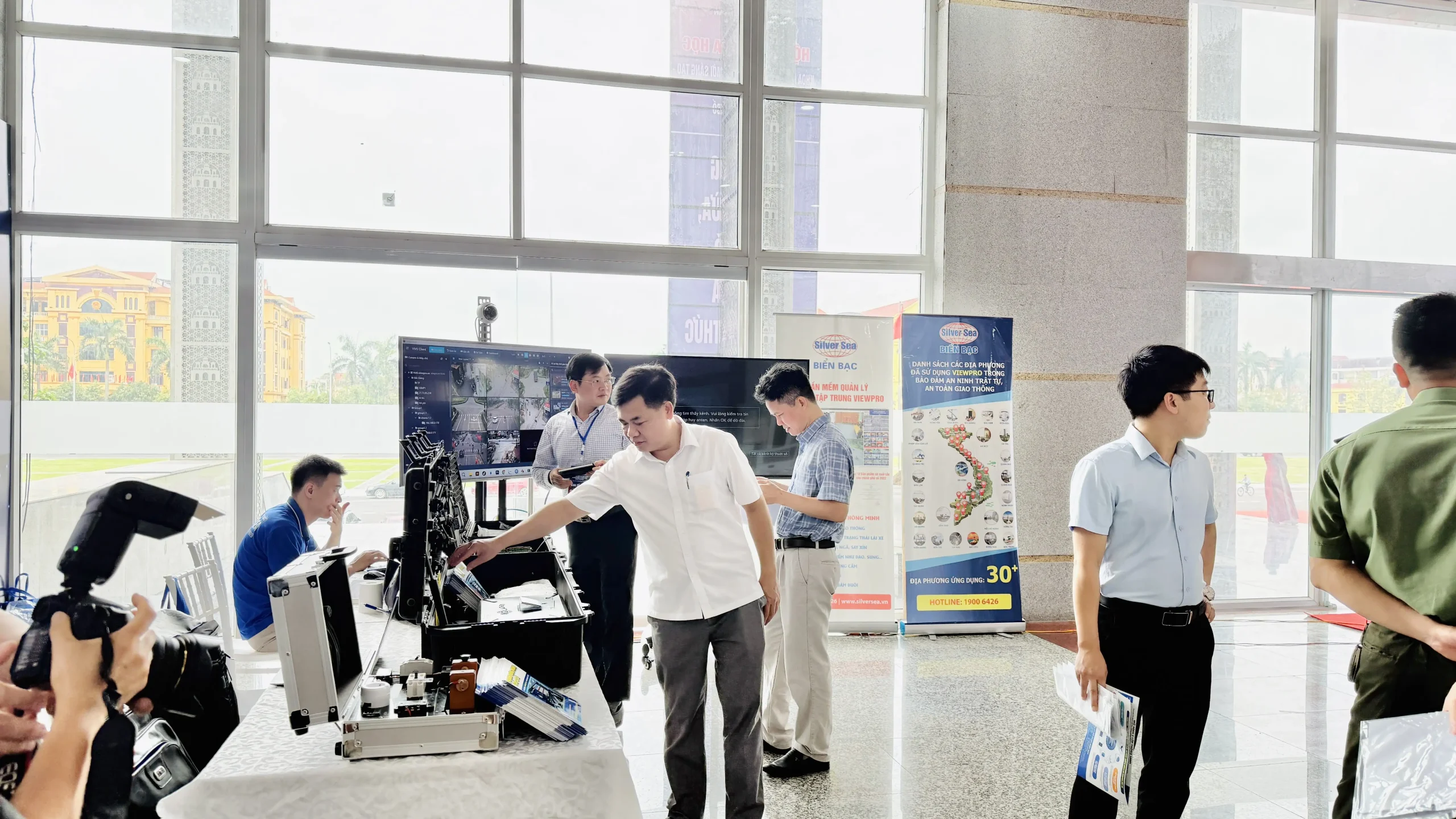 BIỂN BẠC GIỚI THIỆU GIẢI PHÁP AN NINH THÔNG MINH TẠI HỘI THẢO KHOA HỌC CÔNG NGHỆ TỈNH HƯNG YÊN