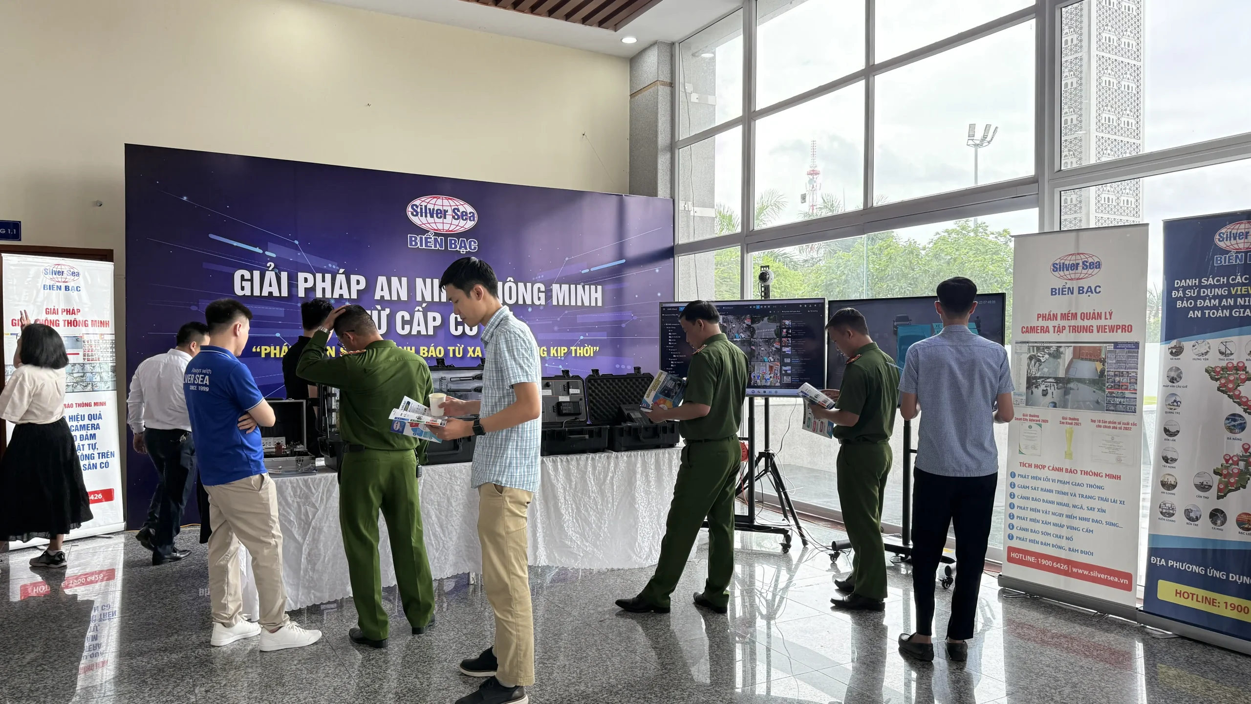 BIỂN BẠC GIỚI THIỆU GIẢI PHÁP AN NINH THÔNG MINH TẠI HỘI THẢO KHOA HỌC CÔNG NGHỆ TỈNH HƯNG YÊN