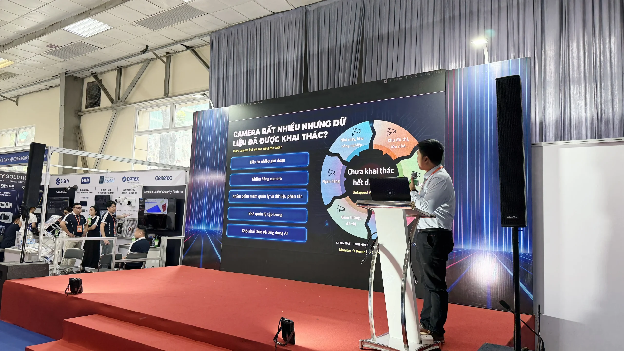 BIỂN BẠC CHIA SẺ GIẢI PHÁP TẠI AI & SOFTWARE SEMINAR